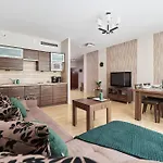 Krawiecka By Renters Lejlighed