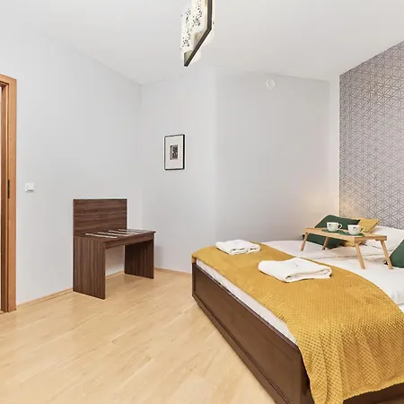 Krawiecka By Renters