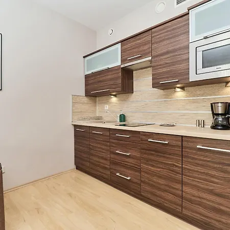 Krawiecka By Renters Apartment Wroclaw